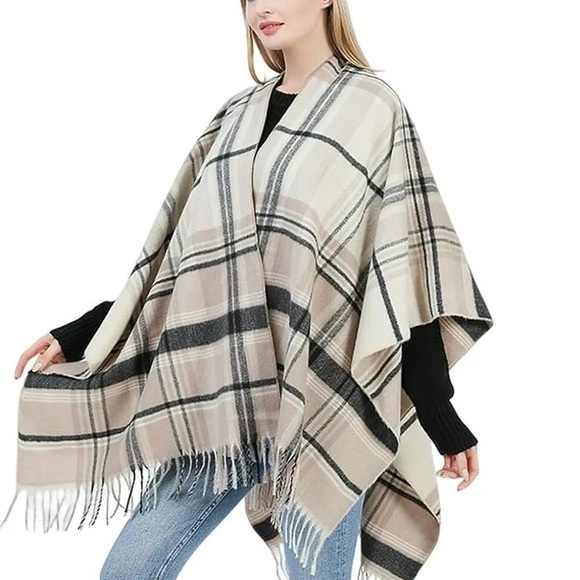 Plaid shawl cape ruana wrap sweater cardigan poncho One Size EUC - Picture 2 of 6
